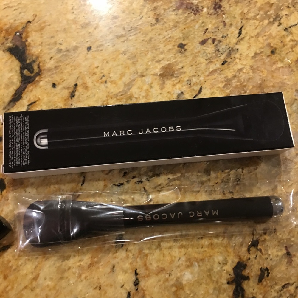 Marc Jacobs makeup bundle - Picture 4 of 6